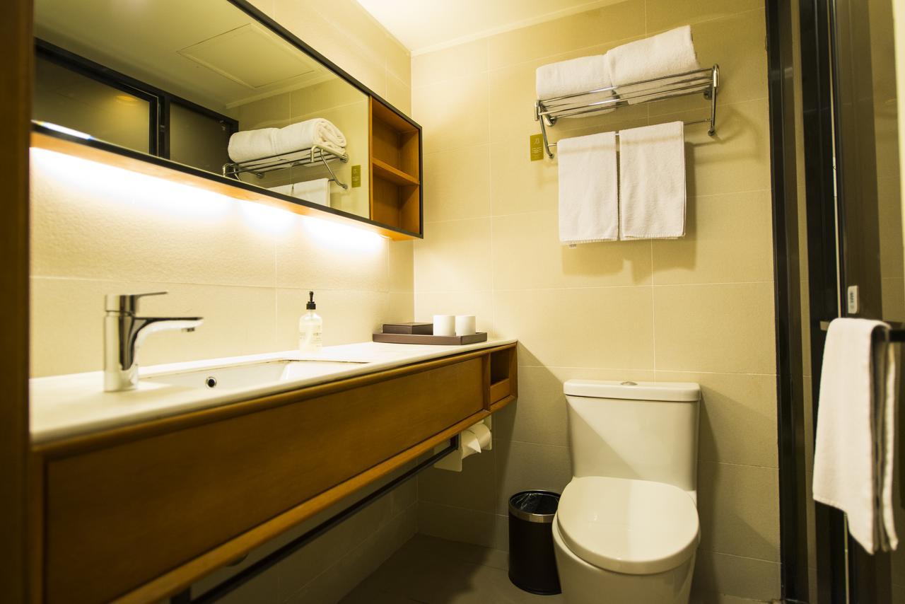 Ji Hotel Shanghai The Bund Tiantong Road Εξωτερικό φωτογραφία